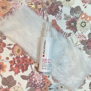 Paul Mitchell Flexible Style Fast Drying Sculpting Spray - White